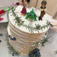 ラプンツェルのウェディングケーキ