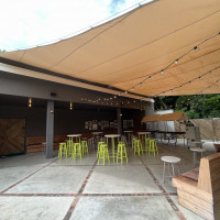別館の庭