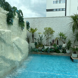 チャペル横の滝|761978さんのル・センティフォーリア大阪(クラウディアホールディングスグループ)の写真(2510443)