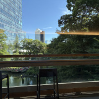 ロビーの窓から見える景色です