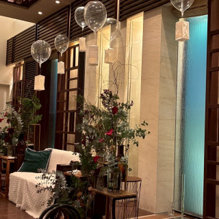 高砂はソファにしてゲストと近く