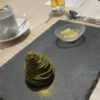お抹茶のデザートが濃厚で美味しかったです。