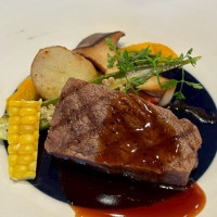 お肉料理です