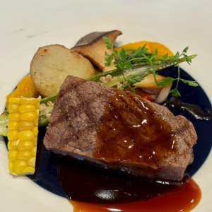 お肉料理です|762144さんのヴォヤージュ ドゥ ルミエール北谷リゾートの写真(2493450)