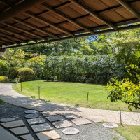 エントランス入ってすぐのところに、素敵なガーデンがあります