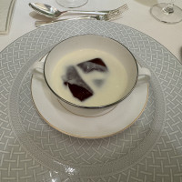 コンソメスープ（冷製）
