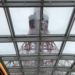 雨のチャペル