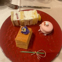 ケーキ、〆