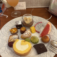 デザートビュッフェ