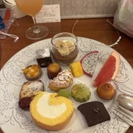 デザートビュッフェ
