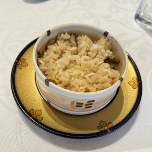 鮭ときのこの炊き込みご飯|762565さんの札幌パークホテルの写真(2503940)