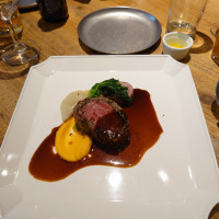 お肉