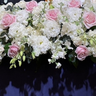 会場の装花を希望通りに仕上げてくださいました。
