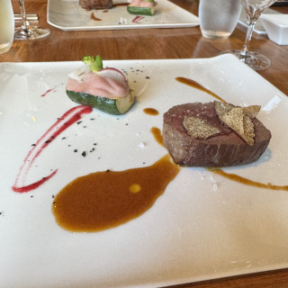メインの牛肉