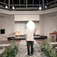 チャペルの雰囲気とサイズ感です。