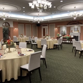 参加人数に応じた豊富な会場を備えていました。