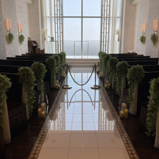 晴天の日は青い空が抜けるように映りそうです