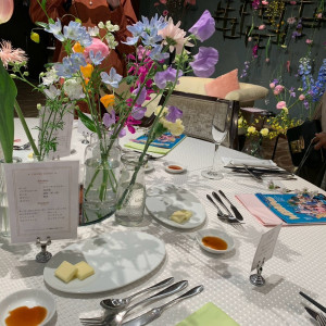 カラフルでかわいい!|763338さんのアルモニーソルーナ表参道/テイクアンドギヴ・ニーズウェディングの写真(2499521)