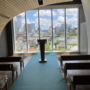 外が見えるチャペルです。|763339さんのCentral Terrace TOKYO（セントラル テラス トーキョー）の写真(2499470)
