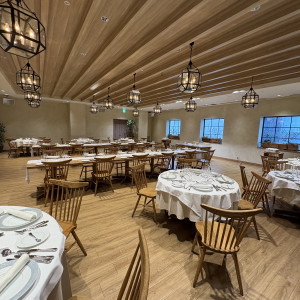 大人数用の会場「オリヴィエ」|763342さんのLe chic unjour(ラシックアンジュール)の写真(2549490)