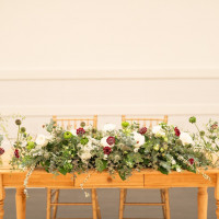 シンプルめの装花にしました