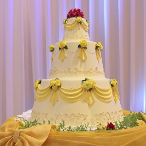 ウェディングケーキ（美女と野獣）|763525さんのディズニーアンバサダー(R)ホテルの写真(2571611)