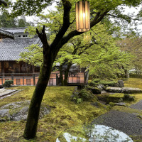 和風の会場のテラスから見える景色
