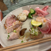 ビュッフェの料理