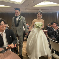 披露宴入場