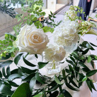 ケーキ前配置の装花