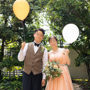 バルーンを持って記念撮影|763765さんのティアラ ザ ガーデンハウス(Tiara THE GARDEN HOUSE)の写真(2510040)