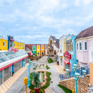 中庭を上から見た雰囲気はテーマパーク|763778さんのウエディング ファンタジアの写真(2564924)