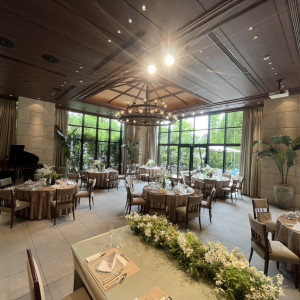 自然豊かで、テラス有りの会場です。|763798さんのTHE GRAND ORIENTAL MINATOMIRAI(グランドオリエンタル みなとみらい)の写真(2501890)