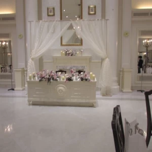 披露宴会場の新郎新婦の席の写真です。
可愛くしてもらいました|763874さんのアーククラブ迎賓館（郡山）/テイクアンドギヴ・ニーズウェディングの写真(2502295)