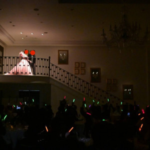 お色直し後の入場です|763966さんのアーヴェリール迎賓館(名古屋)/テイクアンドギヴ・ニーズウェディングの写真(2571350)