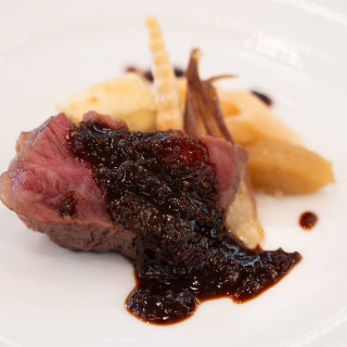 フュージョン料理のメイン