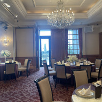 十分な広さの披露宴会場
絨毯があるので子供も安心