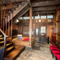 入り口。とても趣のある日本家屋で他の式場とは一味違いました。