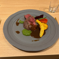 試食した肉料理