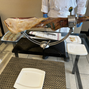 ウエルカムパーティの生ハム、美味しかったです！|764215さんのアルカンシエル luxe mariage 大阪（アルカンシエルグループ）の写真(2503483)