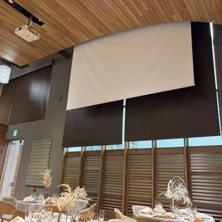 披露宴会場のスクリーン