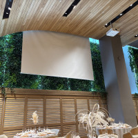 披露宴会場のスクリーン