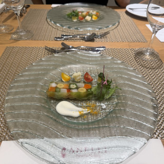色鮮やかでヨーグルトソースも美味しかったです。
