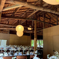 披露宴会場。お洒落でアットホームな雰囲気です。