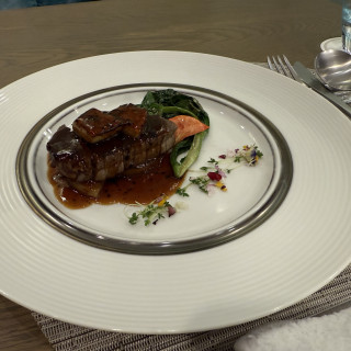 メインの肉料理