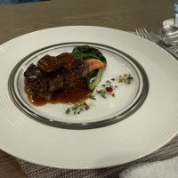 メインの肉料理