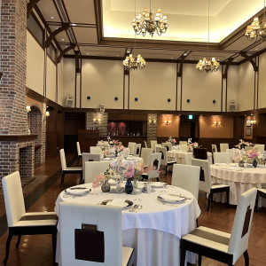 シックな雰囲気の披露宴会場でした。|764305さんのプリムローズ/FIVESTAR WEDDINGの写真(2521031)