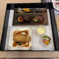 見学時に試食させていただきました！
魚料理が美味しかったです
