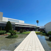 中規模の会場入り口。