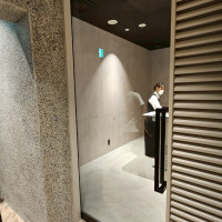 中会場の喫煙スペース。式場に隣接。